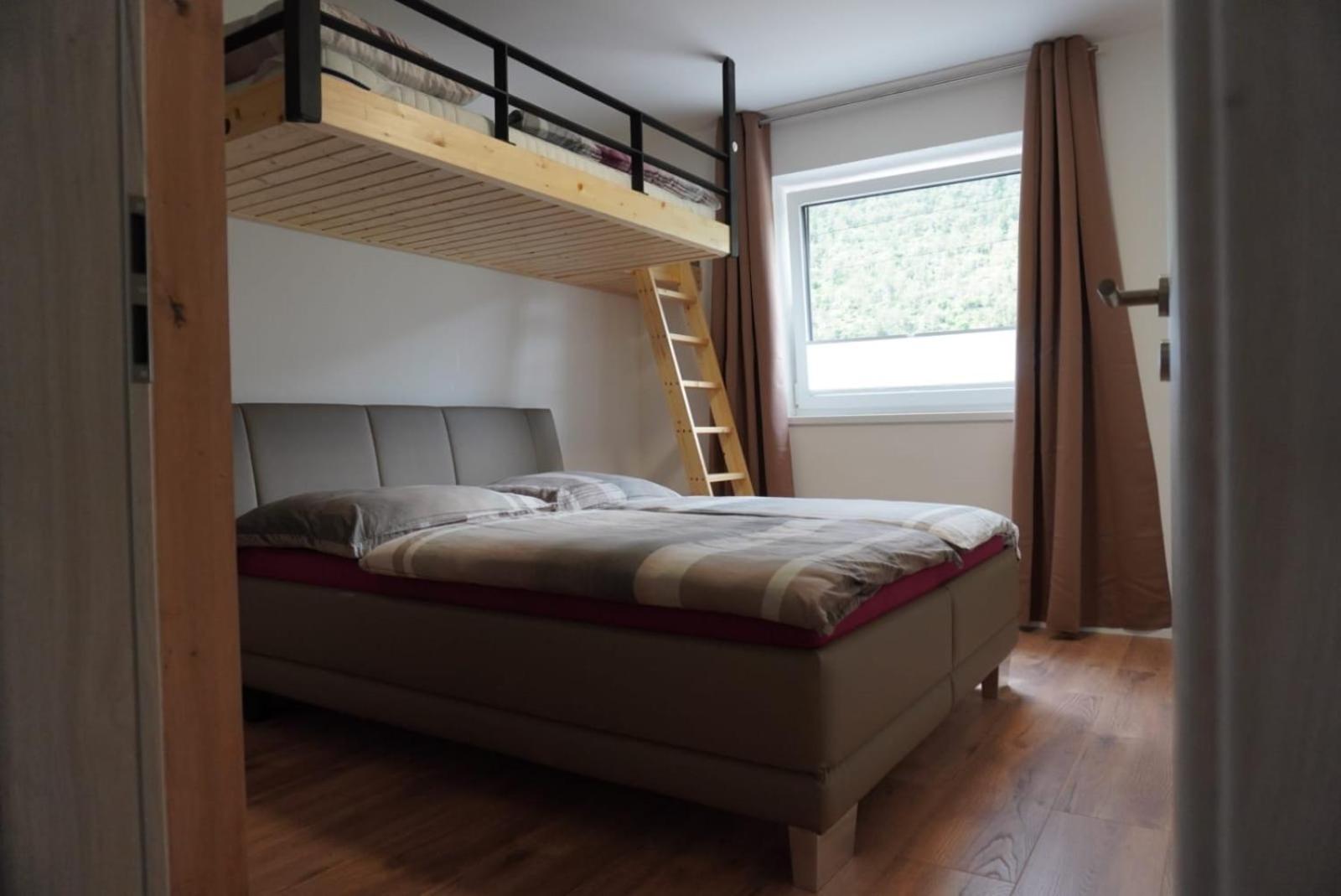 Deluxefort Fuer 10 Gaeste Mit Eigenem Whirlpool Und Fasssauna امست المظهر الخارجي الصورة